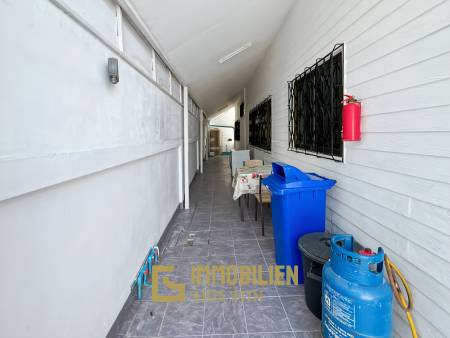 Günstige Villa mit 3 Schlafzimmern und 2 Badezimmern in Soi 6