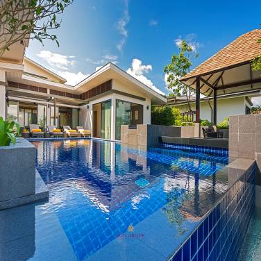 Spacious 4-Bedroom Private Pool Villa for Rent in Rawai