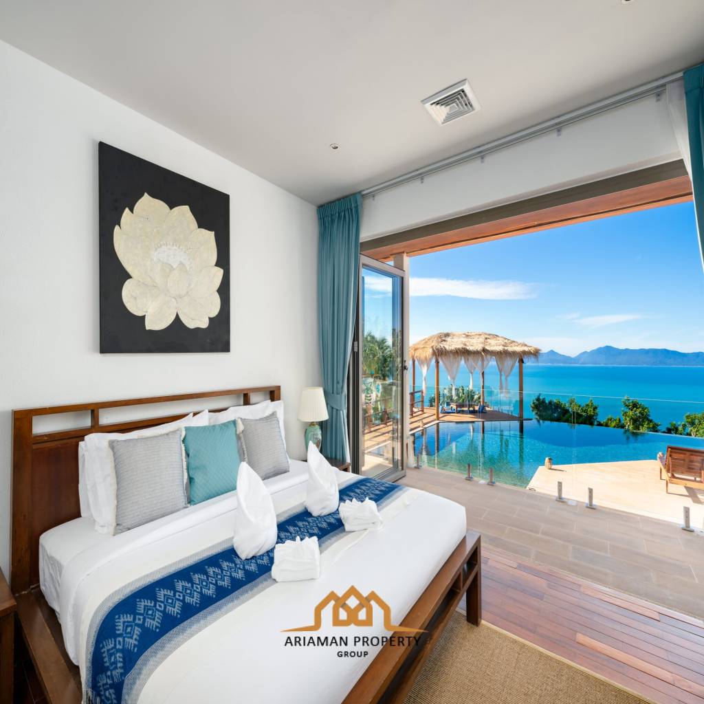 Luxurious modern 5-Bedroom Balinese-style Villa Bang Po, Ko Samui