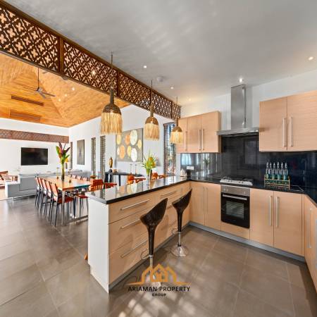 Luxurious modern 5-Bedroom Balinese-style Villa Bang Po, Ko Samui