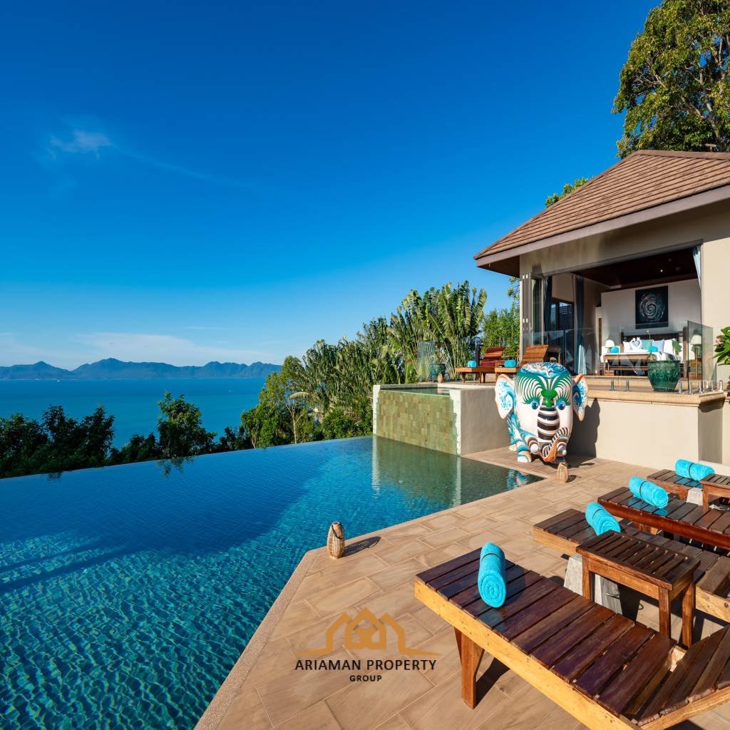 Luxurious modern 5-Bedroom Balinese-style Villa Bang Po, Ko Samui