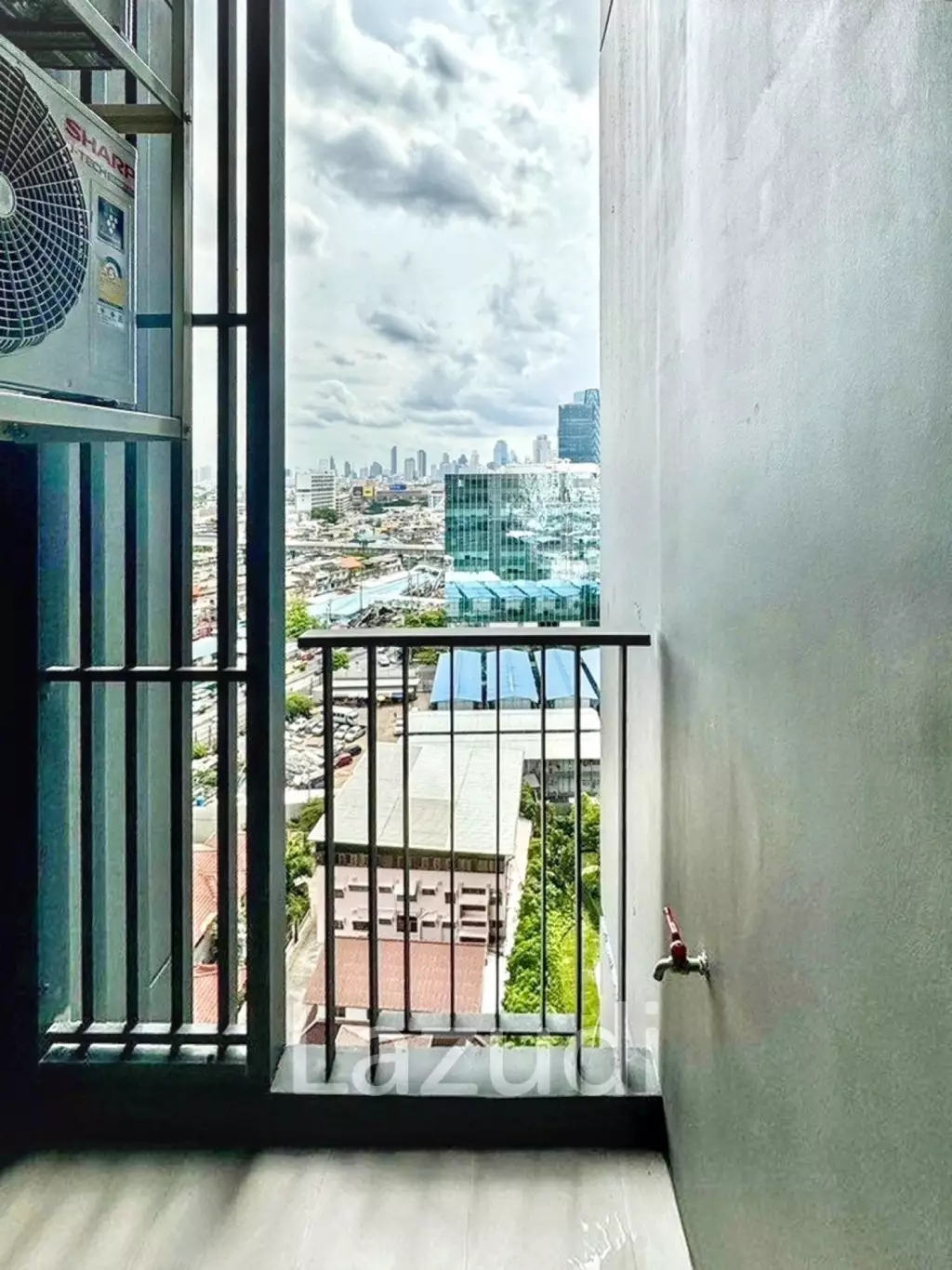 1 Bed 1 Bath 26.72 SQ.M. Life Rama4-Asoke