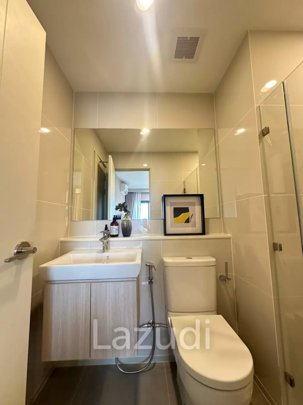 35 sqm high floor condo at Life Rama 4 - Asoke Khlong Toei