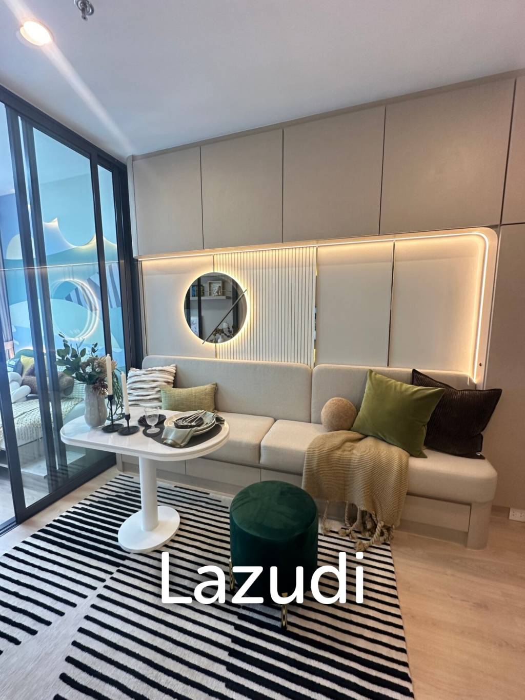 35 sqm high floor condo at Life Rama 4 - Asoke Khlong Toei