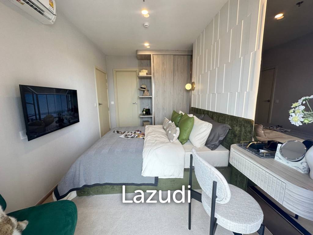 35 sqm high floor condo at Life Rama 4 - Asoke Khlong Toei