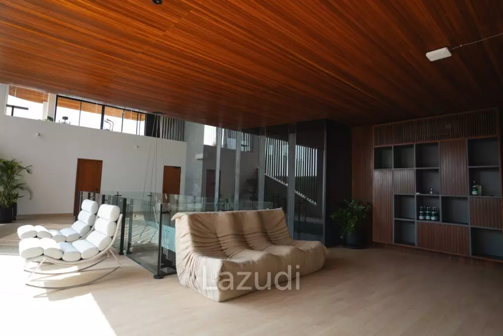 Luxury Oasis in Pererenan: Exquisite Bali Villa with Modern Amenities in Prime Location