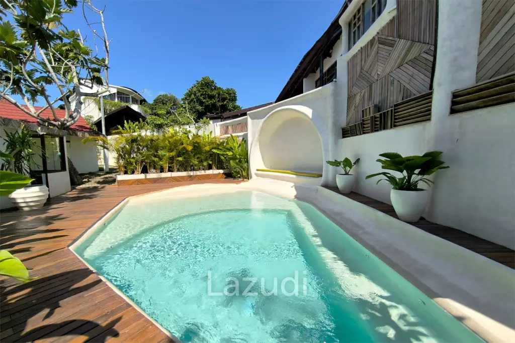 Unparalleled Comfort: Ultimate Investment Leasehold Resort Complex, Just Steps Away from Echo Beach