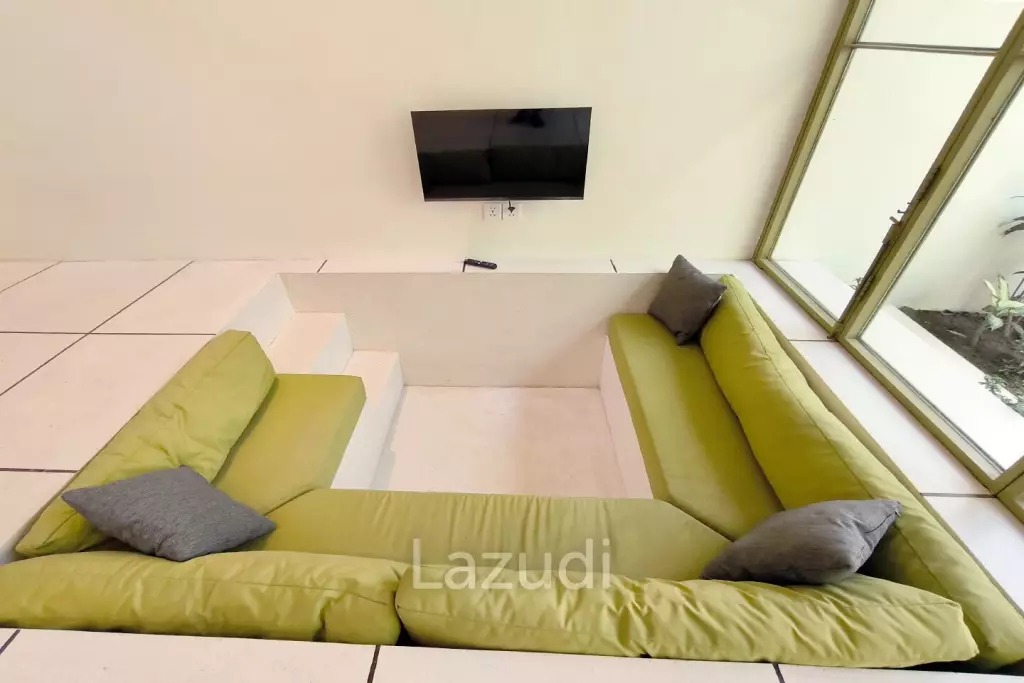 Unparalleled Comfort: Ultimate Investment Leasehold Resort Complex, Just Steps Away from Echo Beach
