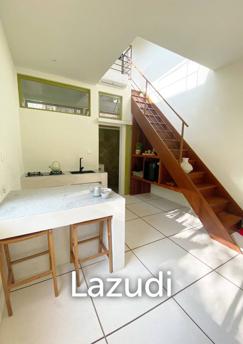 Unparalleled Comfort: Ultimate Investment Leasehold Resort Complex, Just Steps Away from Echo Beach