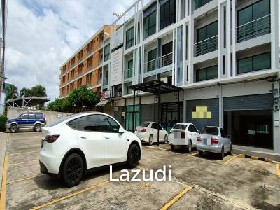 Newly Renovated Retail Space for rent in Bangna