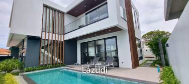 4 Bed 5 Bath Villa For Sale 4 Bed 5 Bath Villa For Sale