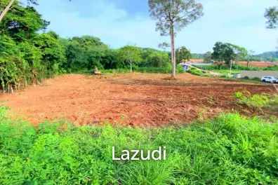 2 Rai 2 Ngan 69 SQ.W. (4,276 SQ.M.) Land in Silver Lake