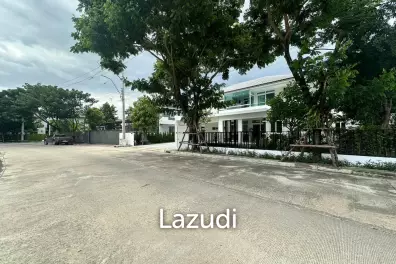 4 Bed 5 Bath 350 SQ.M Mantana 2 Bangna Km. 7