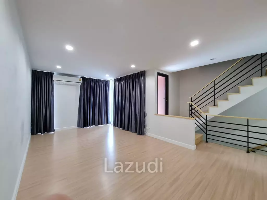 3 Bedroom 4 Bathroom 190 SQ.M Plex Bangna