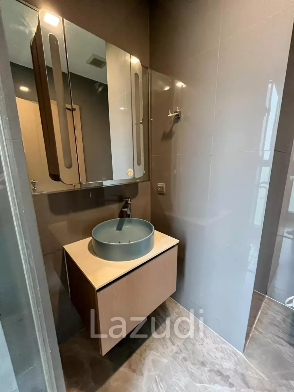 1 Bedroom 1 Bathroom 34 SQ.M KAWA HAUS