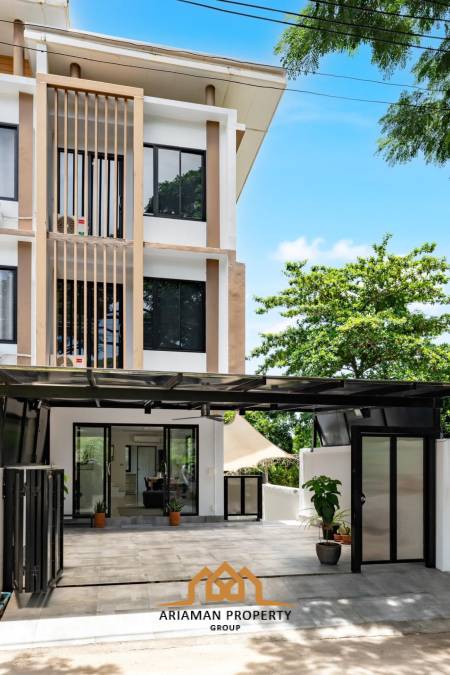 4 bed Elegant Townhouse in Bo Phut Ko Samui