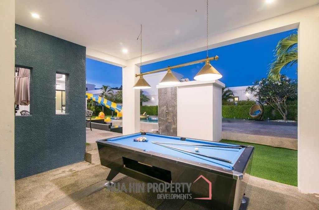 Taradol : 3 Bedroom 4 Bedroom Pool Villa In soi 6