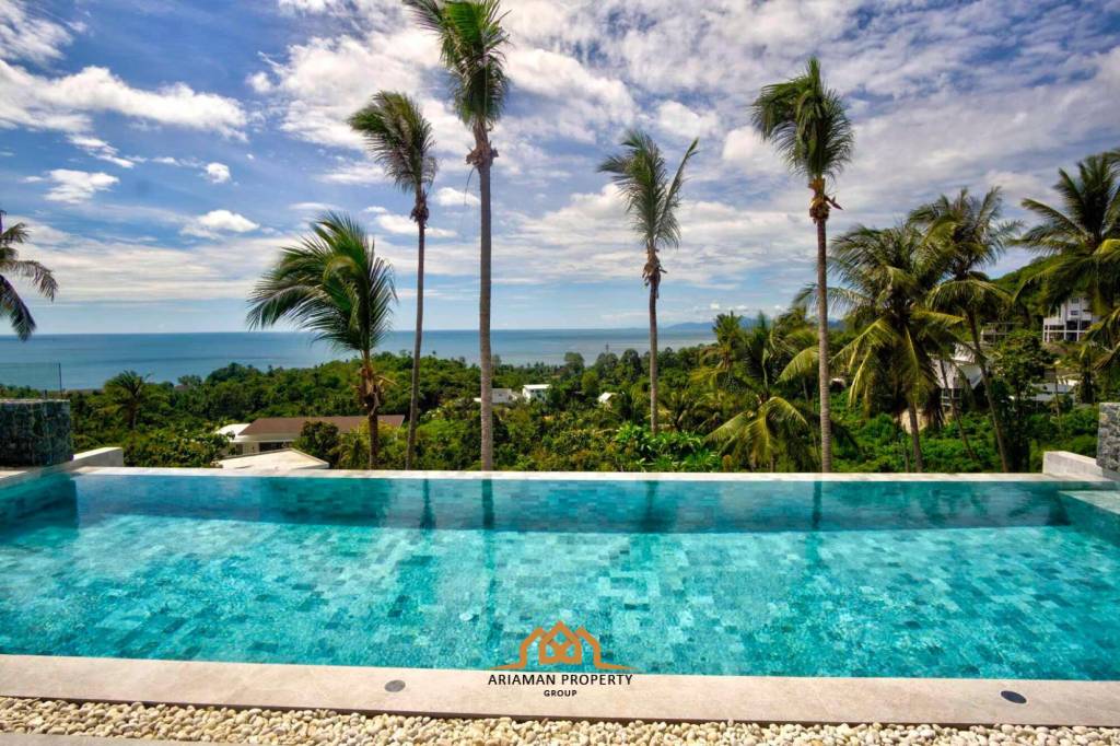 Luxurious 4/5-Bedroom Villa with Infinity Pool in Ko Samui