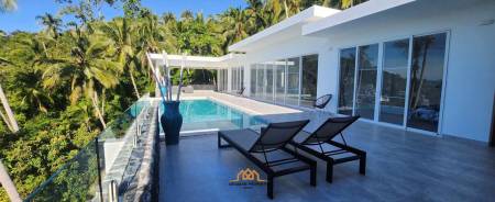 Luxurious 4/5-Bedroom Villa with Infinity Pool in Ko Samui