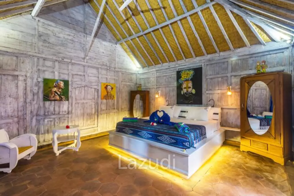 Idyllic 4 Villas & 4 Bungalows for Nature Isolation: A Retreat Center Freehold Property Close to Beach in Karangasem, Bali