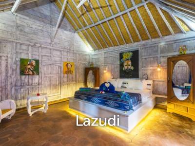Idyllic 4 Villas & 4 Bungalows for Nature Isolation: A Retreat Center Freehold Property Close to Beach in Karangasem, Bali