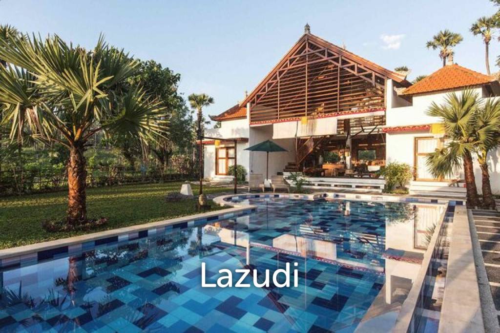 Idyllic 4 Villas & 4 Bungalows for Nature Isolation: A Retreat Center Freehold Property Close to Beach in Karangasem, Bali