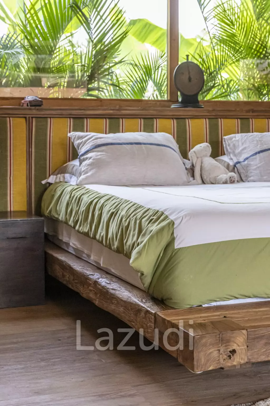 Luxurious 8 Bedroom Villa in Tumbak Bayuh, A Serene Family Retreat