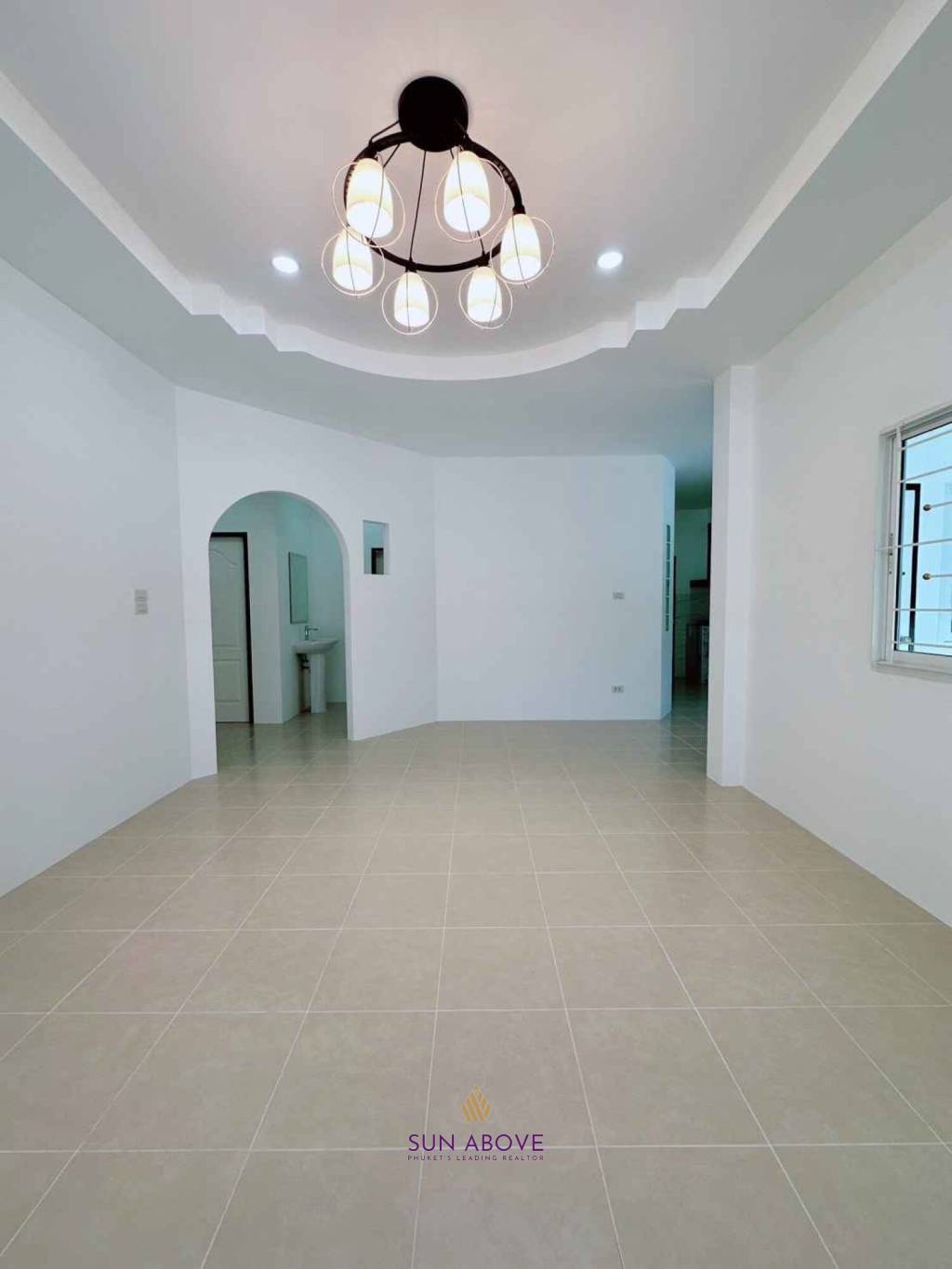 3-Bedroom Villa For Sale In Paklok