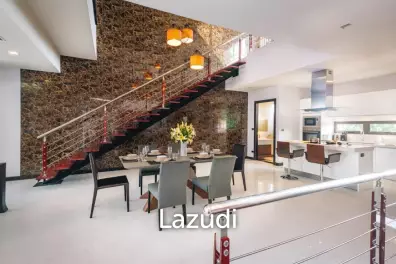 Large 3 Bedroom Pool Villa With Panoramic Seaview. Walking Distance to the Beach