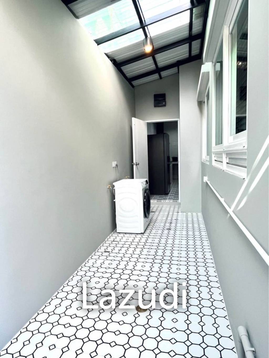4-Bedroom House For Rent At Anasiri Pa Klok