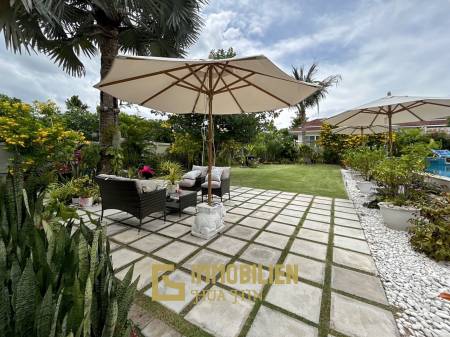 1,200 Kvm 3 Seng 2 Bad Villa for Salg