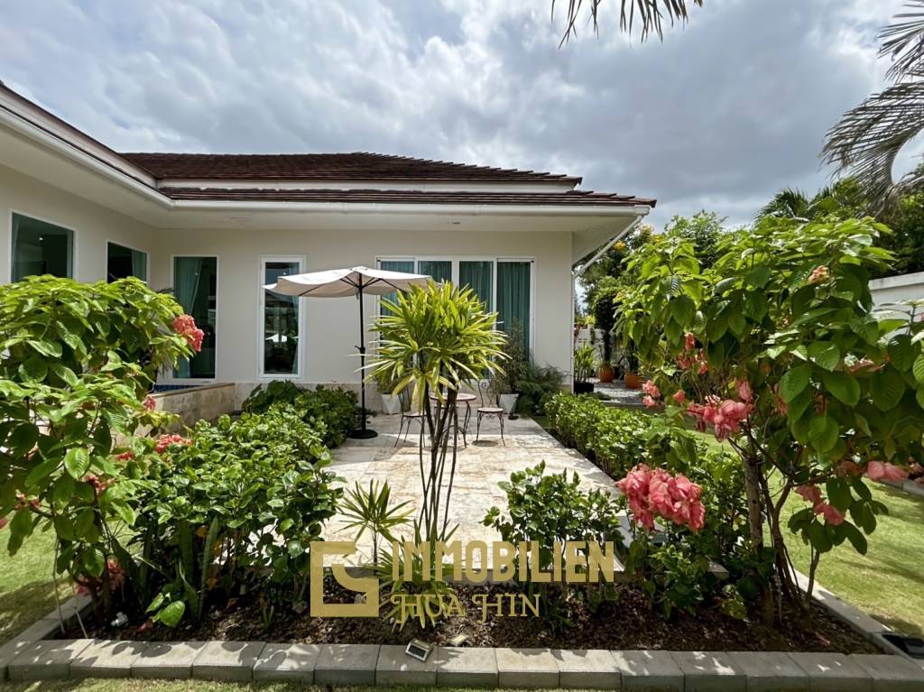 1,200 Kvm 3 Seng 2 Bad Villa for Salg