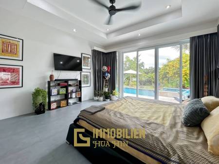 Red Mountain: Beautiful 3 Bedroom Pool Villa