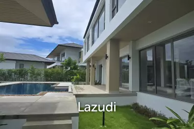 Stunning Ultra-Luxury Lake View Pool Villa in Laguna