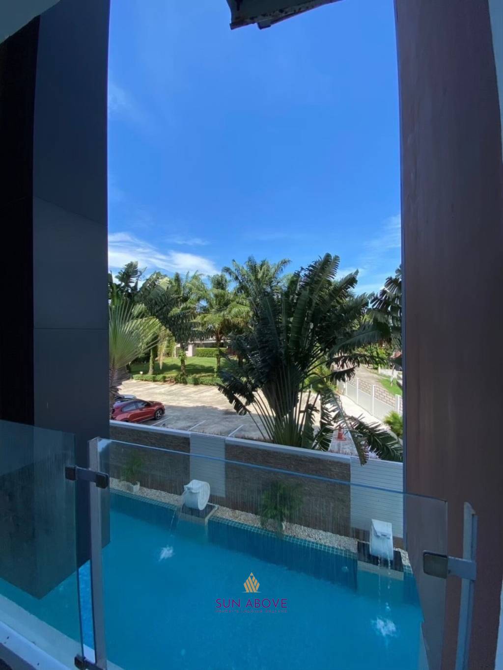 2-Bed Condo Pool View in Chic Karon Condominium