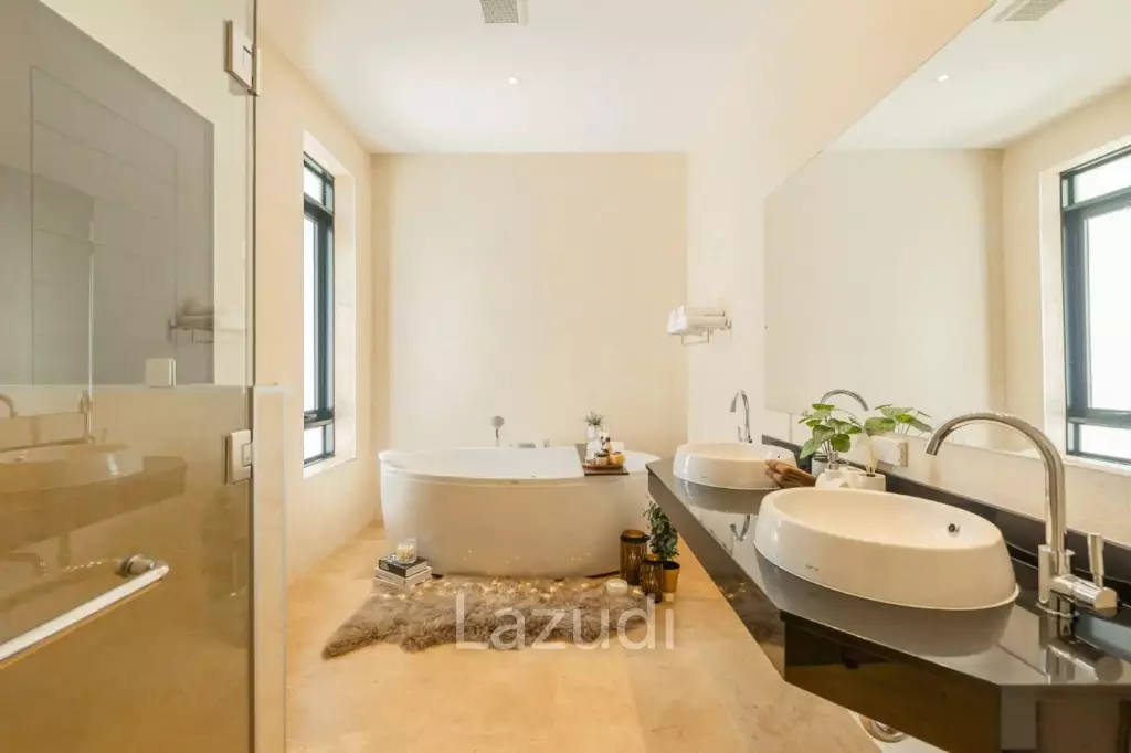 Luxury Villa with Pool in Ban Waen, Chiang Mai