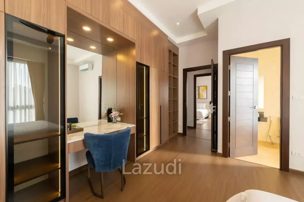 Luxury Villa with Pool in Ban Waen, Chiang Mai