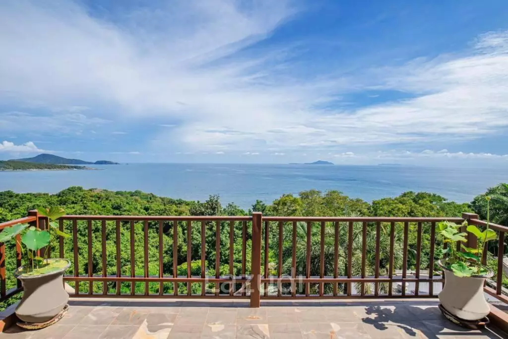 Oceanfront Villa with Stunning Views, Pool and  Private Beach in Nai Harn