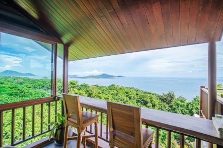 Oceanfront Villa with Stunning Views, Pool and  Private Beach in Nai Harn