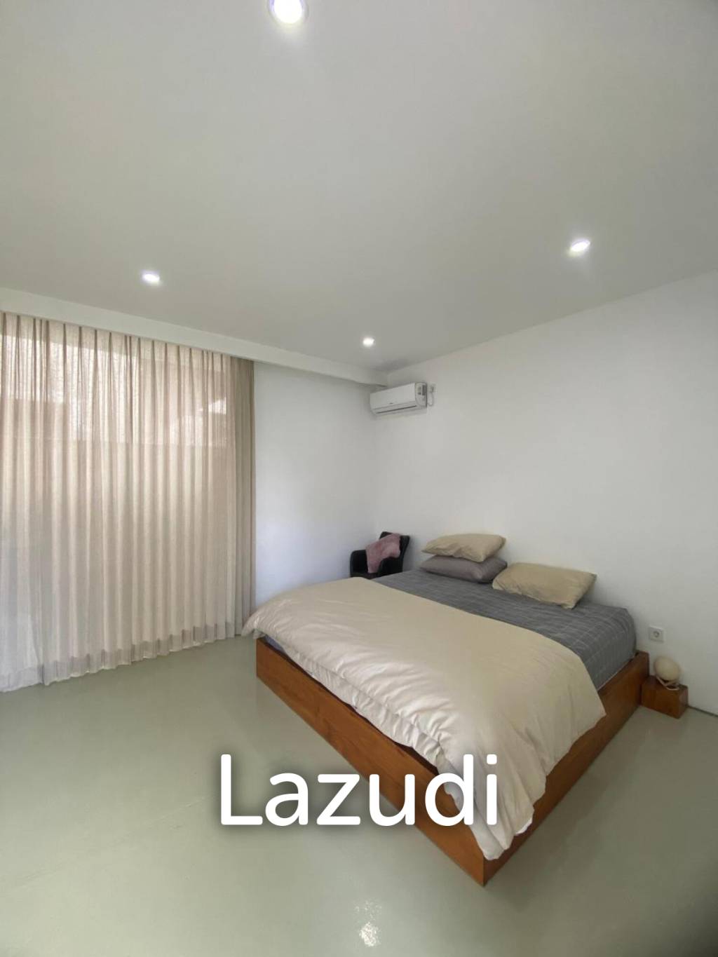 SPACIOUS VILLA IN GIANYAR WITH LEASEHOLD OWNERSHIP