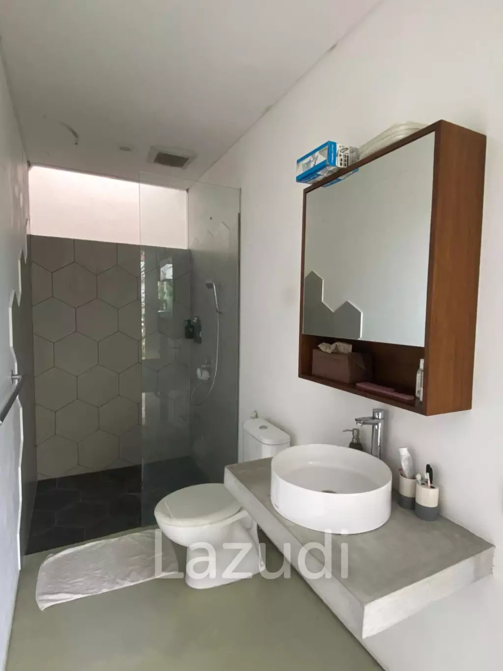 SPACIOUS VILLA IN GIANYAR WITH LEASEHOLD OWNERSHIP
