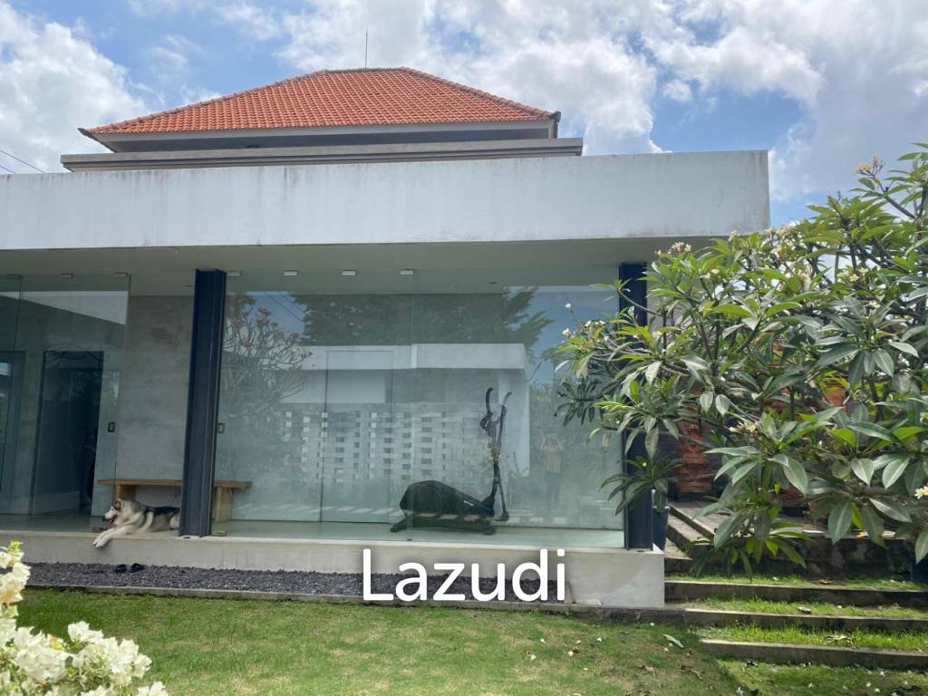SPACIOUS VILLA IN GIANYAR WITH LEASEHOLD OWNERSHIP