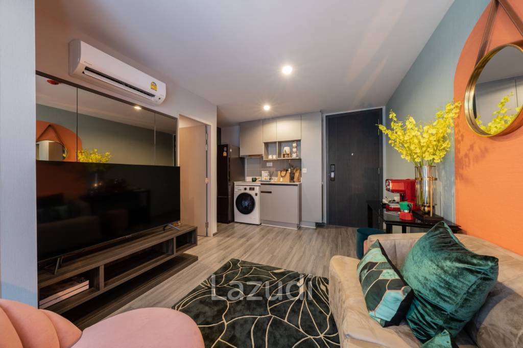 1 Bed 1 Bath 34.89 SQ.M. Ideo Mobi Sukhumvit 40
