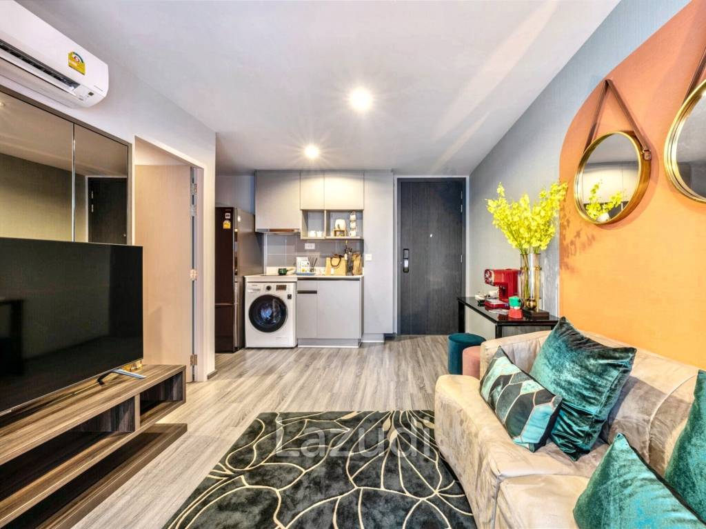1 Bed 1 Bath 34.89 SQ.M. Ideo Mobi Sukhumvit 40