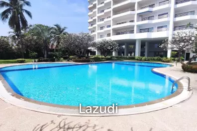 CHA AM LAGUNA CONDOMINIUM : Stunning 2 Bed Beachfront Condo at Cha am