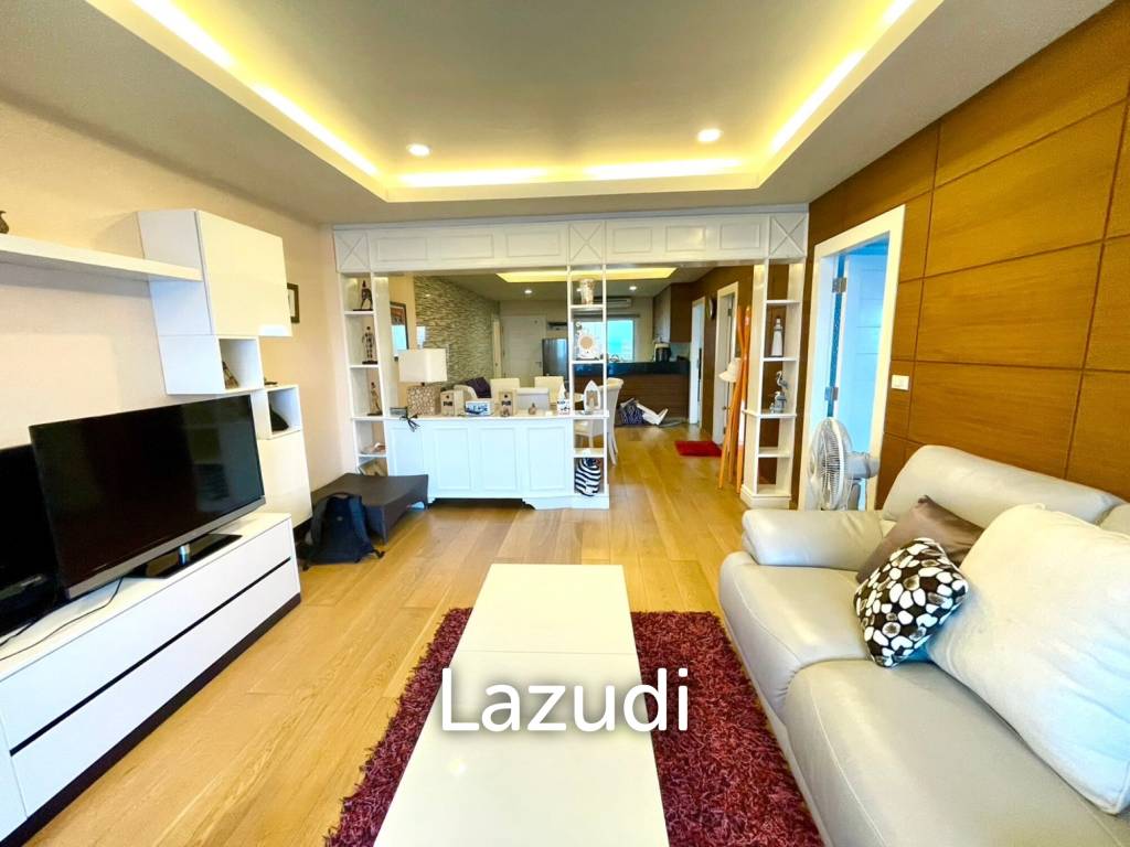 CHA AM LAGUNA CONDOMINIUM : Stunning 2 Bed Beachfront Condo at Cha am