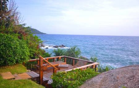 Oceanfront Villa In Luxury Kata Beach Estate