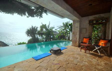 Oceanfront Villa In Luxury Kata Beach Estate