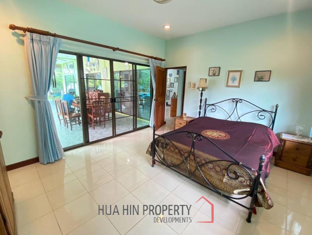 HUA NA VILLAGE  : 3 bed pool villa