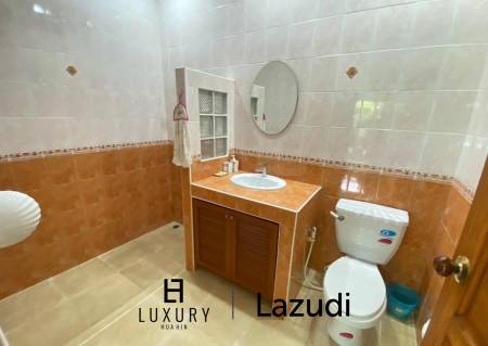 800 metro cuadrado 3 ` 2 Baño Villa de Venta